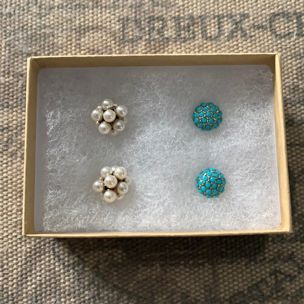 Two pairs of post earrings! Super cute! Both from Express!
